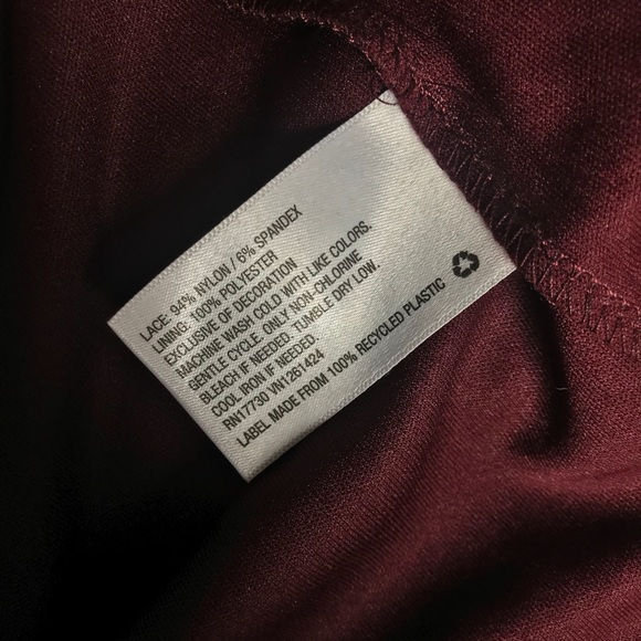 NWT Small xhilaration Burgundy Lace V-Neck Dress - Picture 5 of 5